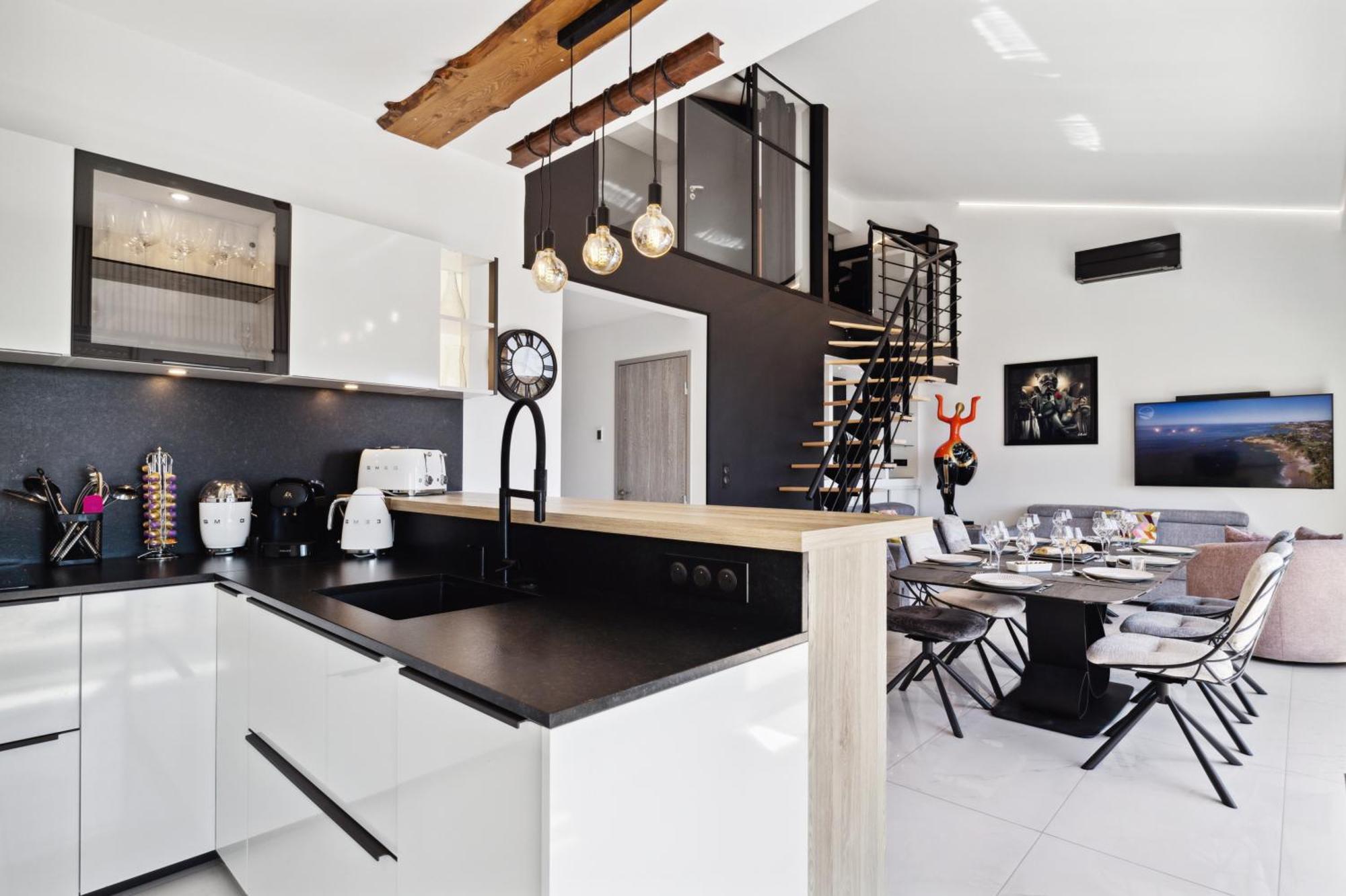 Duplex Villa Les Pins 89M2 Et Terrasse 30M2 アンティーブ エクステリア 写真