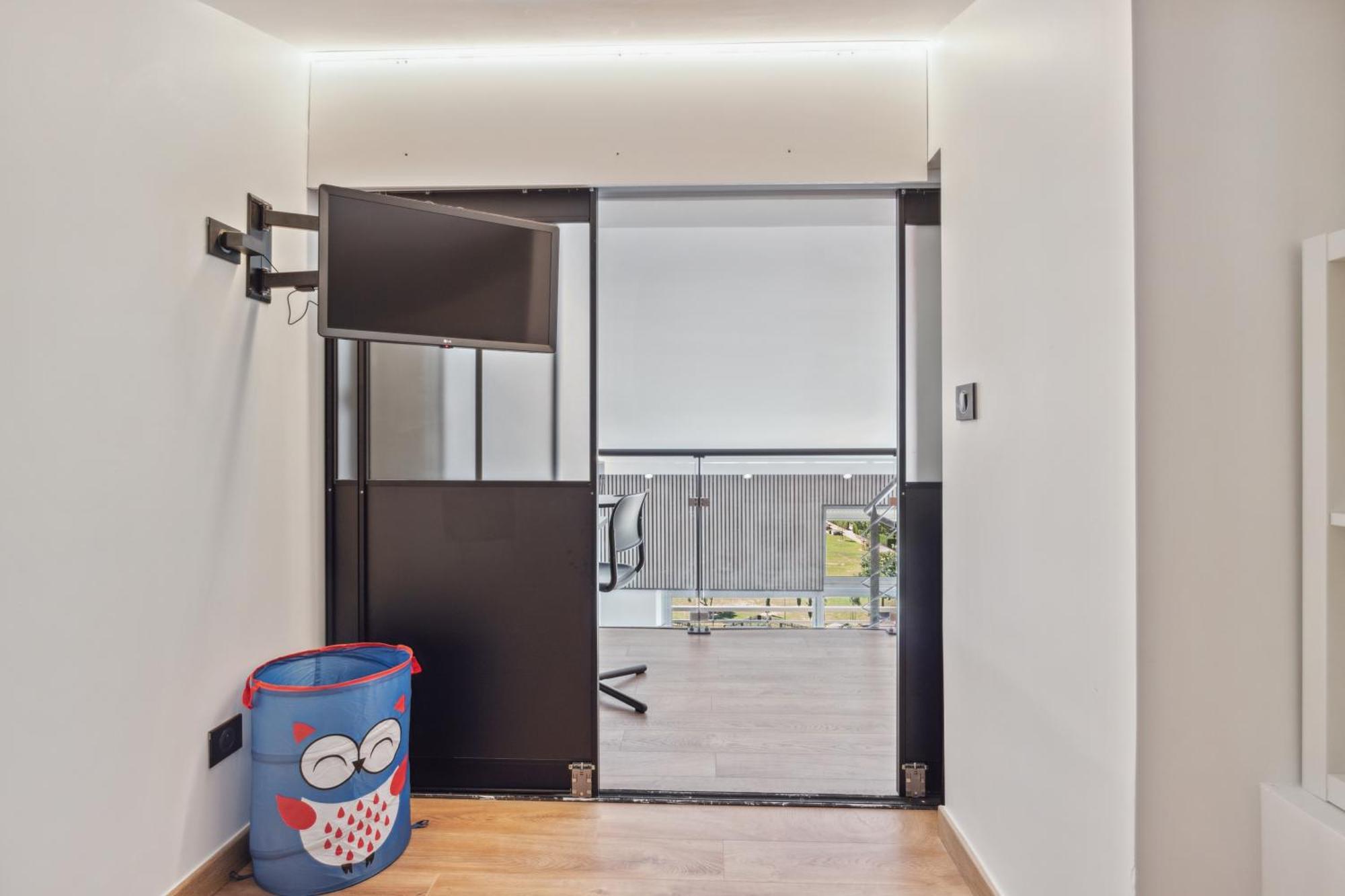 Duplex Villa Les Pins 89M2 Et Terrasse 30M2 アンティーブ エクステリア 写真